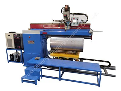 Maszyna do spawania wzdłużnego cylindrów LNG do pojazdów