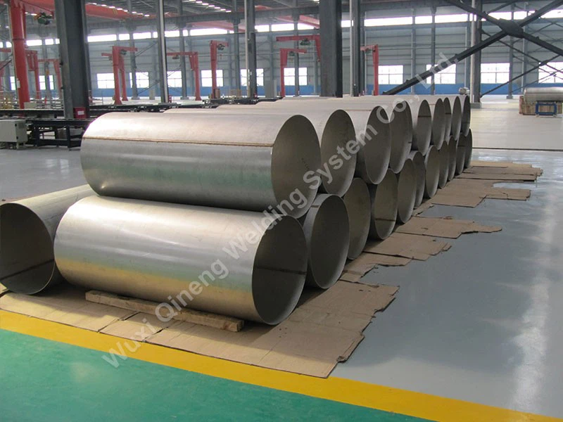 Longitudinal TIG welding machine